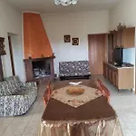 Casa Di Grazia Tatil Evi *
