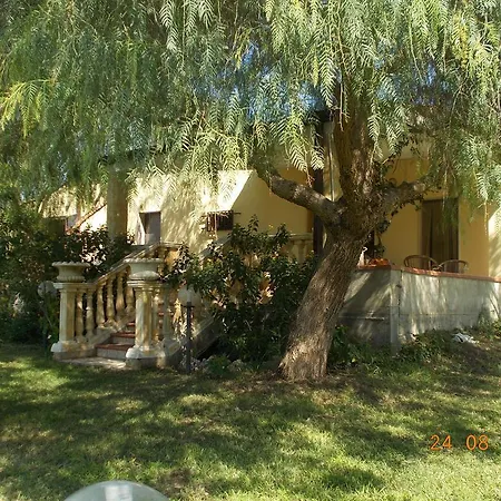 度假居 Casa Di Grazia 贝尔纳尔达